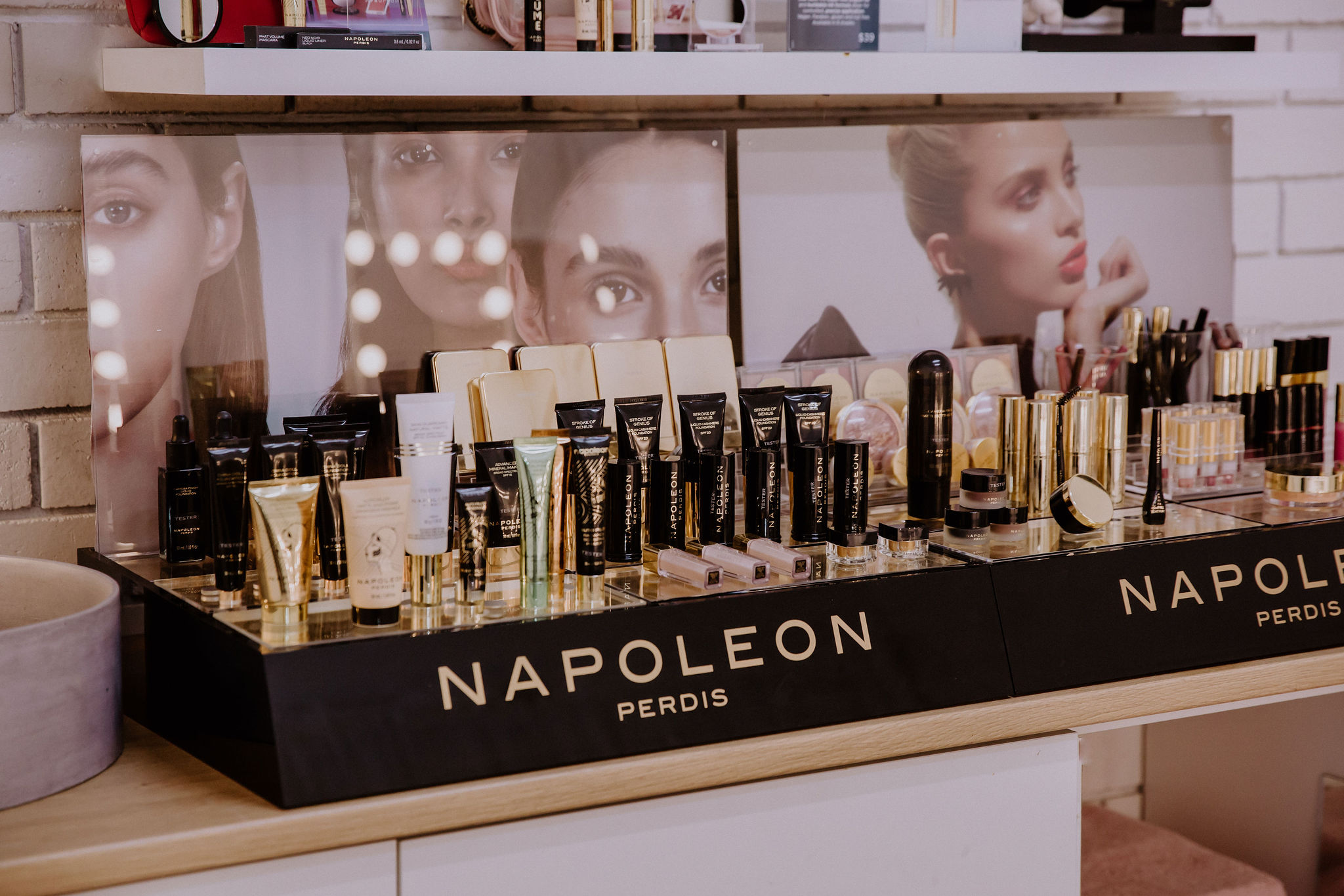 Napoleon Perdis Products and Makeup Accessories